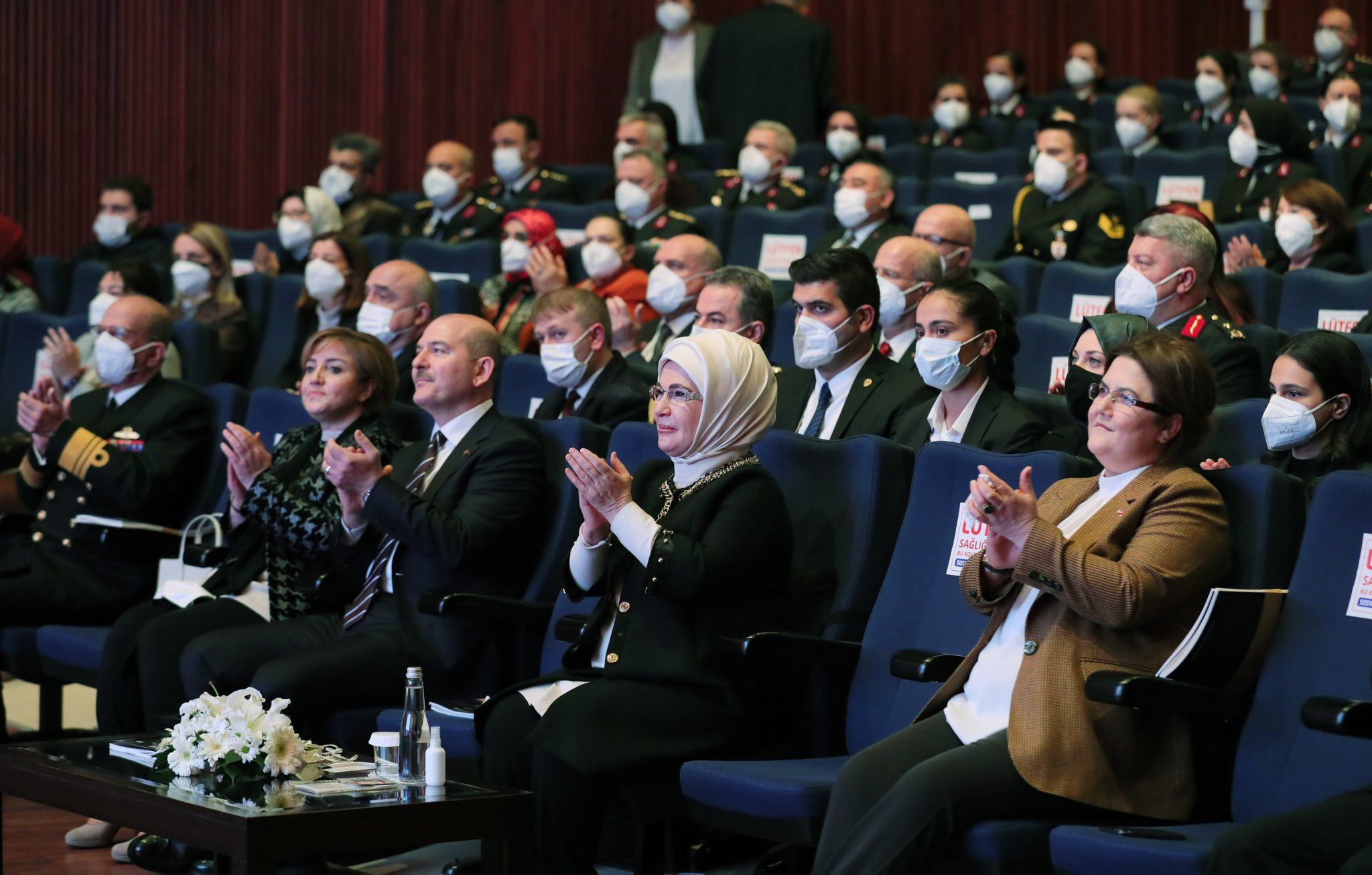 YASADER "Kadına Yönelik Şiddete Karşı Uluslararası Mücadele Günü Paneli"nde